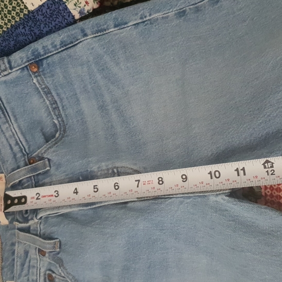 Ankle length/cropped Levis wedgie size 26 - Picture 6 of 10